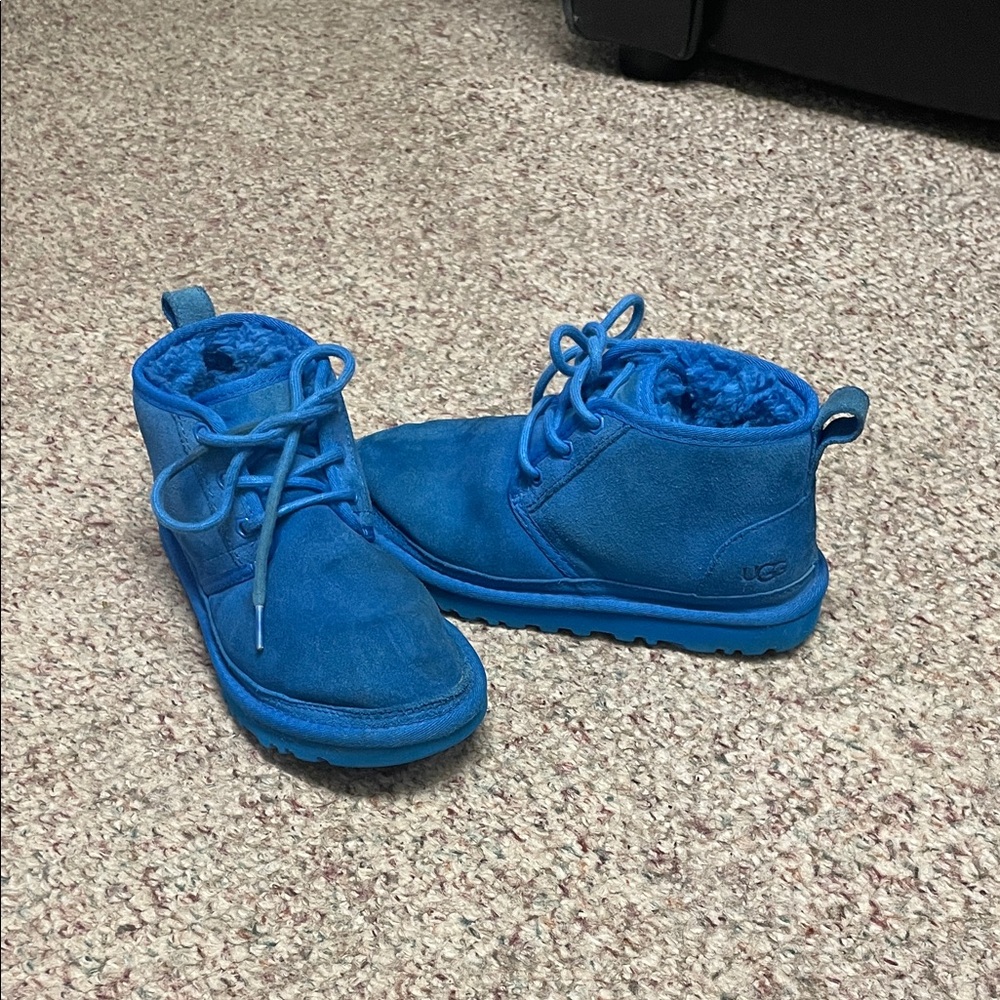 UGG Vibrant Blue suede short Lace-Up Booties